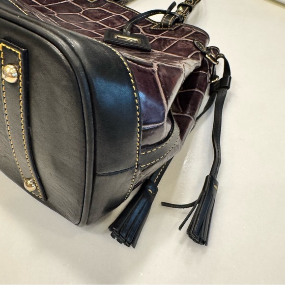 DOONEY & BOURKE CROC EMBOSSED COGNAC W/BLACK ACCENTS LEATHER TOTE SHOULDER BAG - Picture 16 of 16